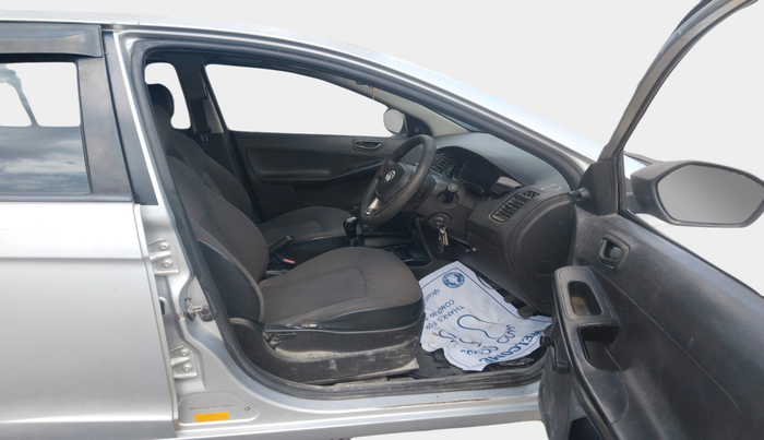 2017 Tata Bolt XE QUADRAJET, Diesel, Manual, 1,65,752 km, interior