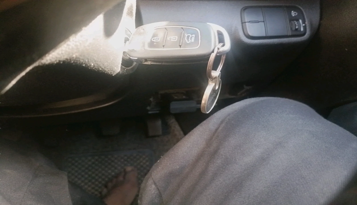 2020 Hyundai VENUE SX 1.5 CRDI, Diesel, Manual, 1,06,553 km, interior