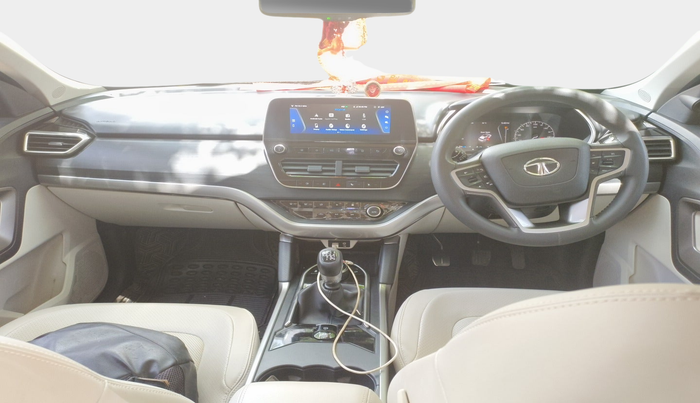 2022 Tata Safari XZ PLUS, Diesel, Manual, 39,120 km, interior