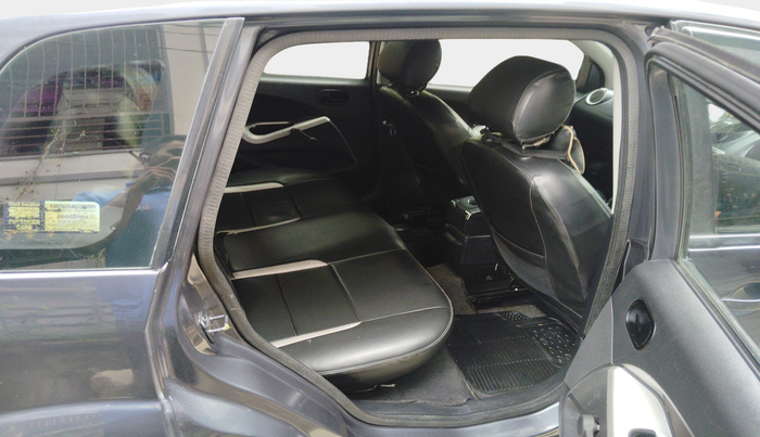 2010 Ford Figo EXI 1.2 PETROL, Petrol, Manual, 1,54,536 km, interior