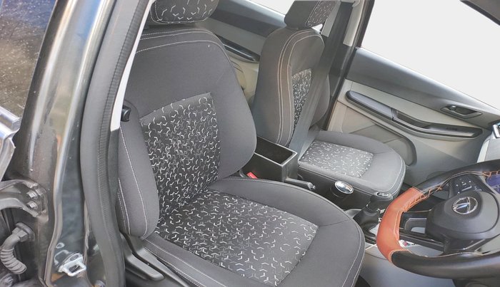 2021 Tata Tiago XZ PETROL, Petrol, Manual, 28,906 km, interior