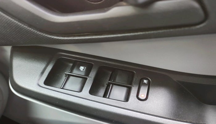 2021 Tata Tiago XZ PETROL, Petrol, Manual, 28,906 km, interior