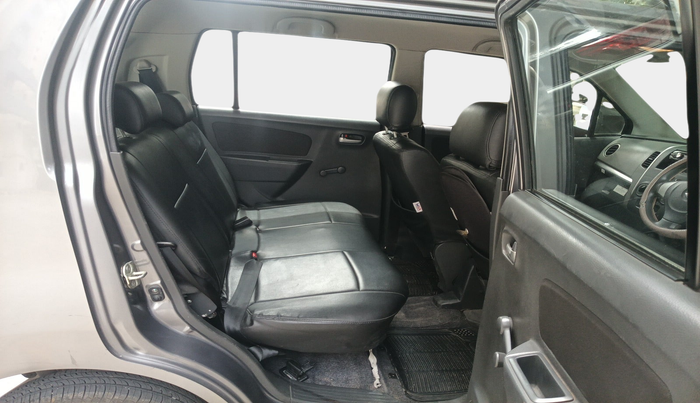 2011 Maruti Wagon R 1.0 LXI CNG, Petrol, Manual, 82,966 km, interior