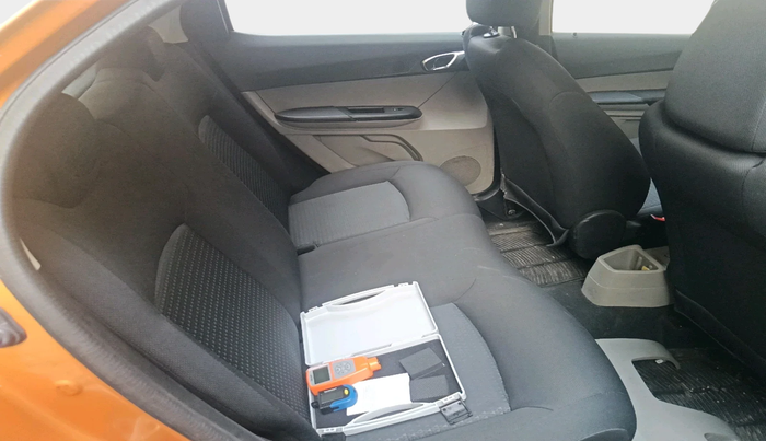 2016 Tata Tiago XZ PETROL, Petrol, Manual, 29,698 km, interior