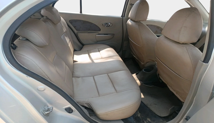 2014 Nissan Micra XV DIESEL, Diesel, Manual, 1,18,249 km, interior