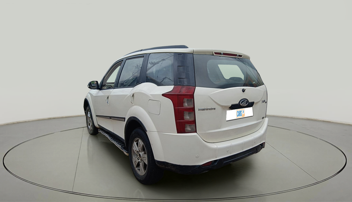 2015 Mahindra XUV500 W8, Diesel, Manual, 1,03,001 km, exterior