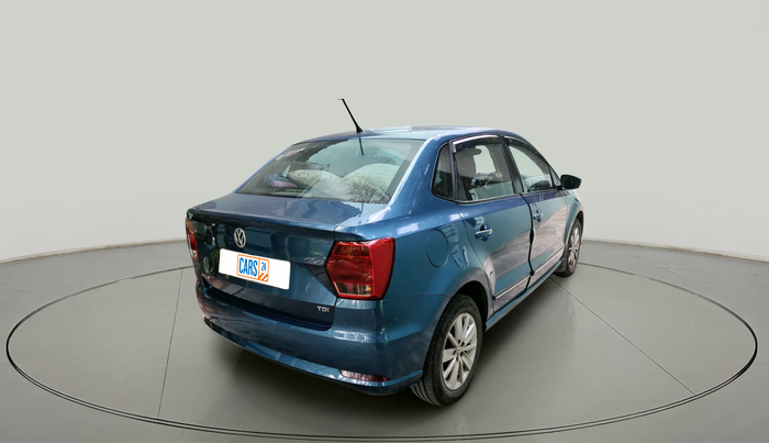 2016 Volkswagen Ameo HIGHLINE1.5L, Diesel, Manual, 1,40,448 km, exterior