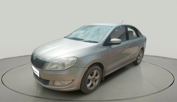 2013 Skoda Rapid ELEGANCE 1.6 TDI CR MT, Diesel, Manual, 2,12,521 km, exterior