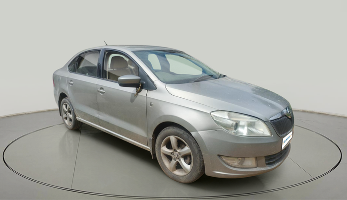 2013 Skoda Rapid ELEGANCE 1.6 TDI CR MT, Diesel, Manual, 2,12,521 km, exterior