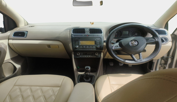 2013 Skoda Rapid ELEGANCE 1.6 TDI CR MT, Diesel, Manual, 2,12,521 km, interior