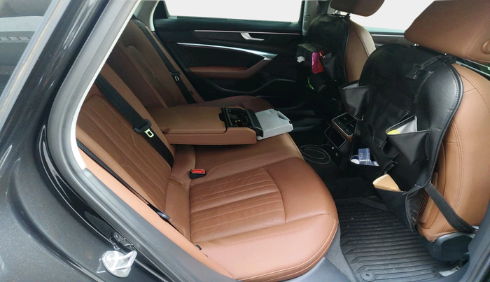 2019 Audi A6 45 TFSI TECHNOLOGY, Petrol, Automatic, 30,615 km, interior