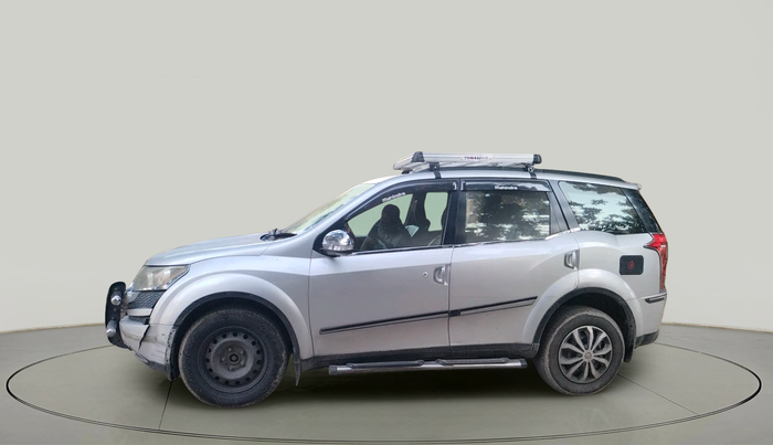 2014 Mahindra XUV500 W6, Diesel, Manual, 1,29,723 km, exterior