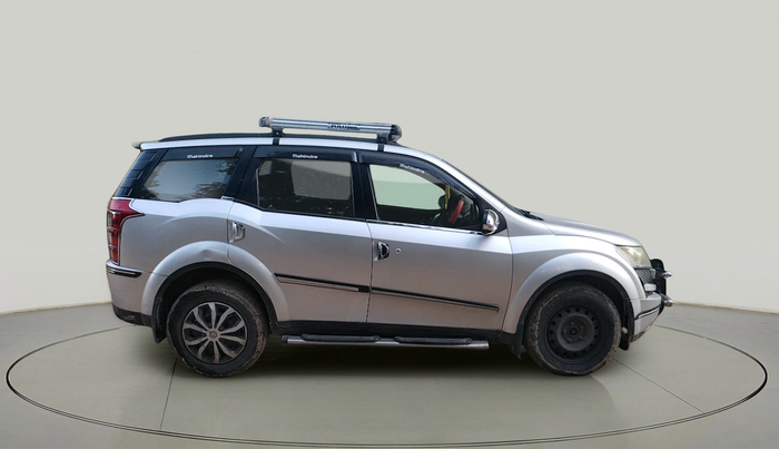 2014 Mahindra XUV500 W6, Diesel, Manual, 1,29,723 km, exterior