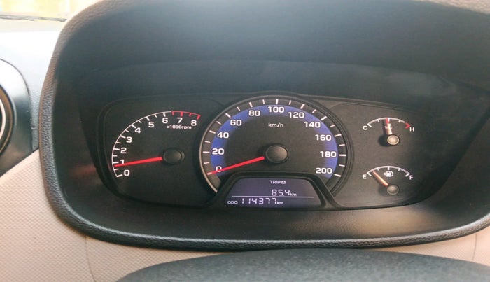 2014 Hyundai Xcent S 1.2, Petrol, Manual, 1,14,377 km, interior