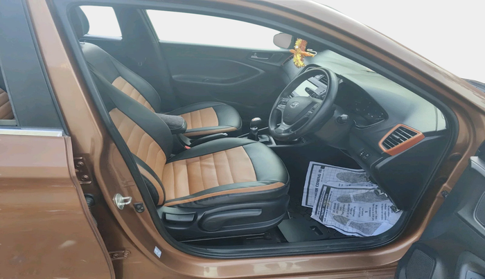 2017 Hyundai i20 Active 1.2 SX, Petrol, Manual, 65,992 km, interior