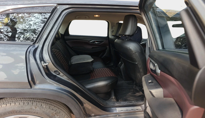 2024 Maruti Grand Vitara SIGMA SMART HYBRID, Petrol, Manual, 19,229 km, interior