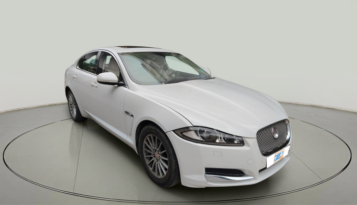 2014 Jaguar XF 2.2 DIESEL LUXURY, Diesel, Automatic, 1,19,929 km, exterior