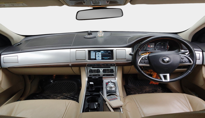 2014 Jaguar XF 2.2 DIESEL LUXURY, Diesel, Automatic, 1,19,929 km, interior