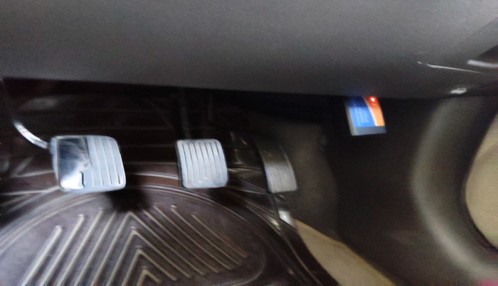 2012 Hyundai i10 ERA 1.1, Petrol, Manual, 34,956 km, interior