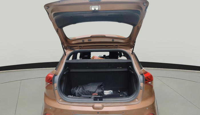 2015 Hyundai i20 Active 1.2 S, Petrol, Manual, 1,42,943 km, exterior