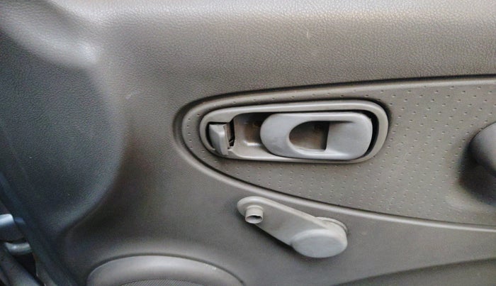 2013 Tata Indica V2 LS DIESEL, Diesel, Manual, 1,55,334 km, interior