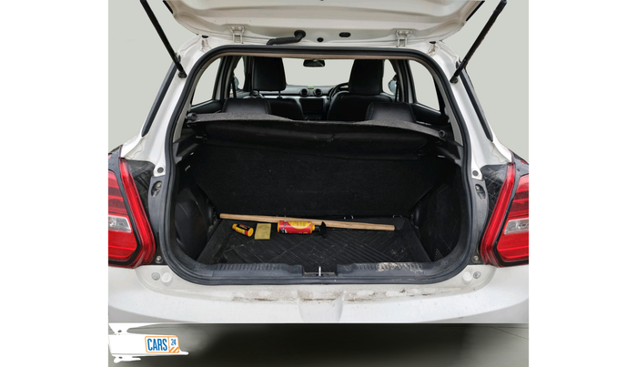 2021 Maruti Swift VXI, Petrol, Manual, 50,449 km, exterior