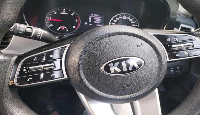 2020 KIA SELTOS HTK PLUS AT 1.5 DIESEL, Diesel, Automatic, 1,03,447 km, interior