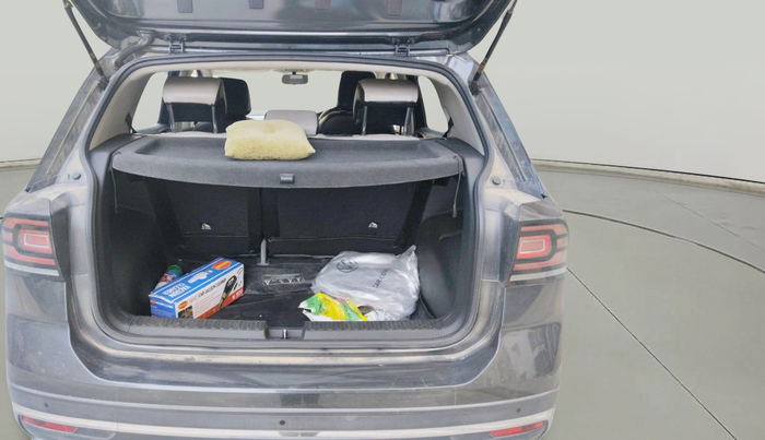 2022 Volkswagen TAIGUN HIGHLINE 1.0 TSI AT, Petrol, Automatic, 40,198 km, exterior