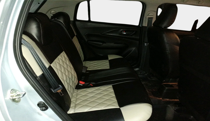 2025 Maruti Swift VXi, Petrol, Manual, 643 km, interior