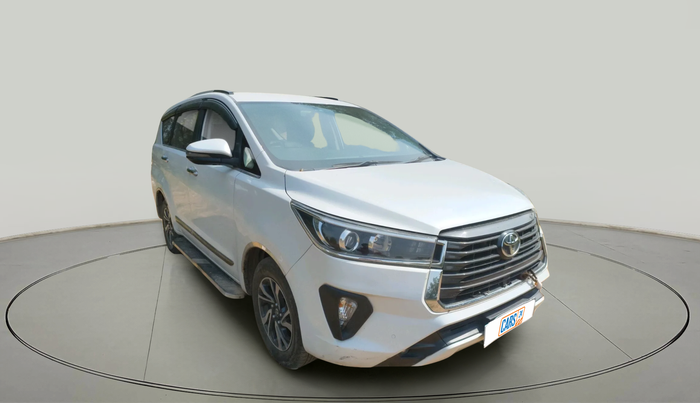 2022 Toyota Innova Crysta 2.7 VX 7 STR, Petrol, Manual, 58,400 km, exterior