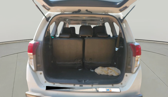 2022 Toyota Innova Crysta 2.7 VX 7 STR, Petrol, Manual, 58,400 km, exterior