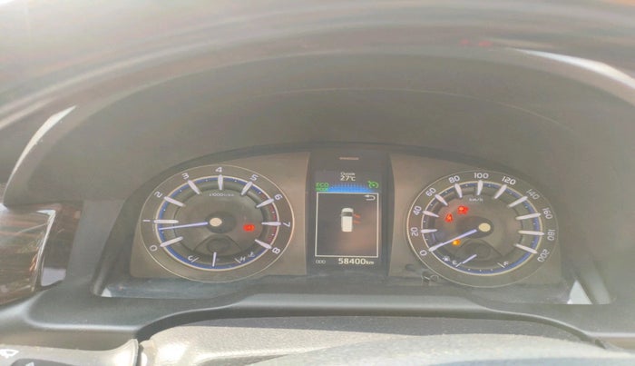 2022 Toyota Innova Crysta 2.7 VX 7 STR, Petrol, Manual, 58,400 km, interior