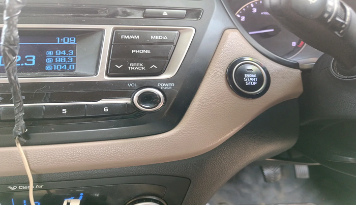 2015 Hyundai Elite i20 SPORTZ 1.2, Petrol, Manual, 1,17,517 km, interior