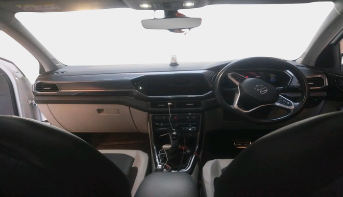 2022 Volkswagen TAIGUN TOPLINE 1.0 TSI AT, Petrol, Automatic, 37,025 km, interior