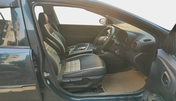 2022 Hyundai GRAND I10 NIOS MAGNA CORPORATE EDITION 1.2 KAPPA VTVT, Petrol, Manual, 26,676 km, interior