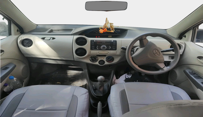 2014 Toyota Etios Liva G, Petrol, Manual, 56,580 km, interior