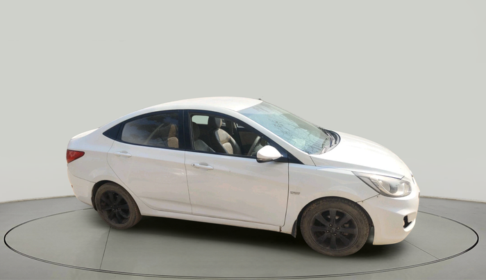 2011 Hyundai Verna FLUIDIC 1.6 CRDI SX, Diesel, Manual, 1,35,751 km, exterior