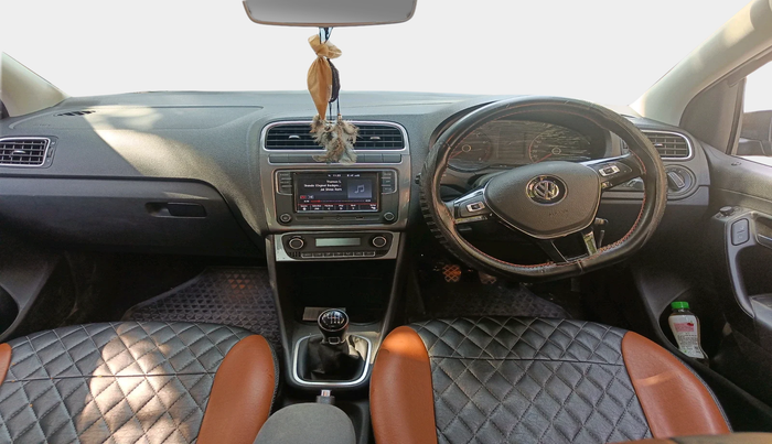 2021 Volkswagen Polo HIGHLINE PLUS 1.0L TSI, Petrol, Manual, 39,230 km, interior