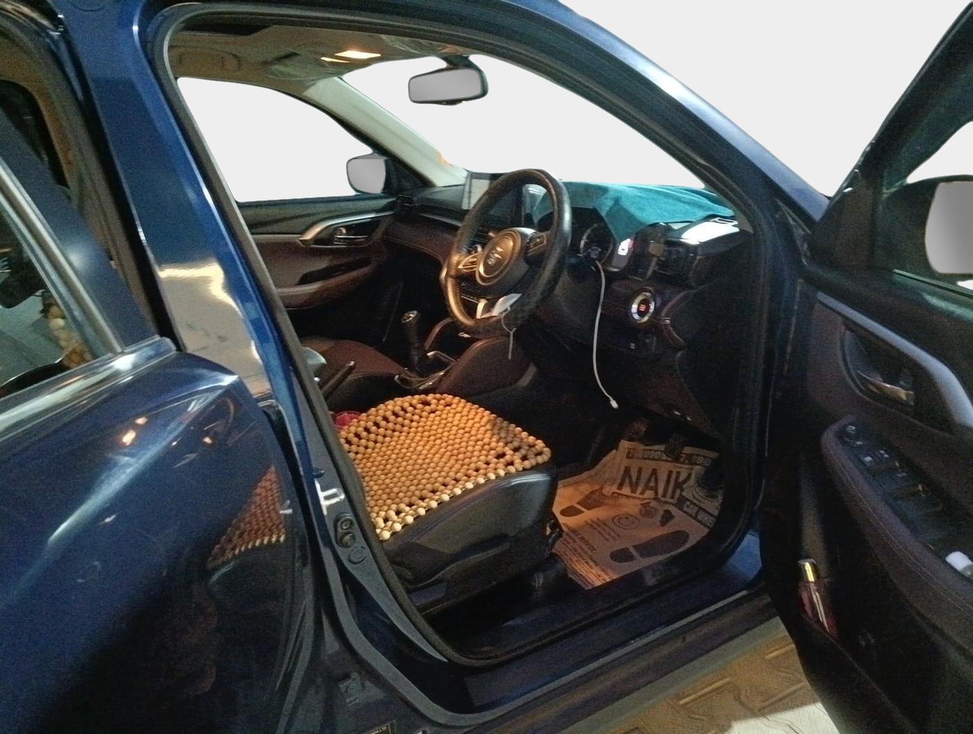 2023 Maruti Grand Vitara ALPHA SMART HYBRID, Petrol, Manual, 38,474 km, interior