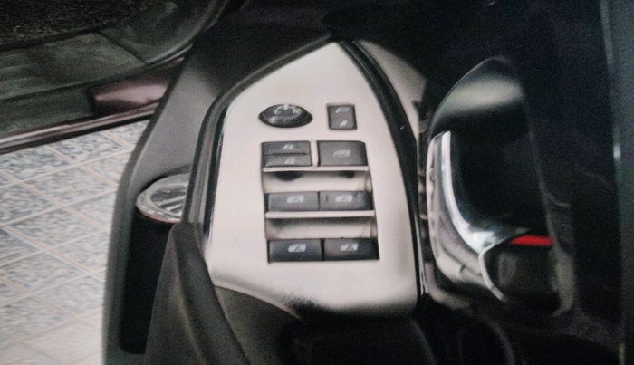 2016 Toyota Innova Crysta 2.4 ZX AT 7 STR, Diesel, Automatic, 2,51,936 km, interior