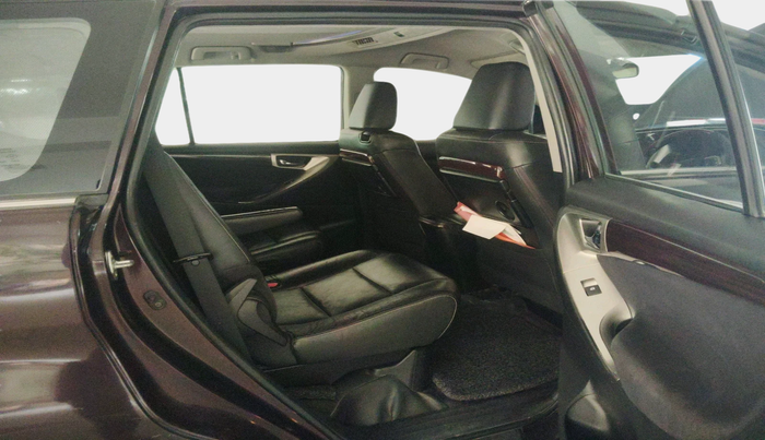 2016 Toyota Innova Crysta 2.4 ZX AT 7 STR, Diesel, Automatic, 2,51,936 km, interior