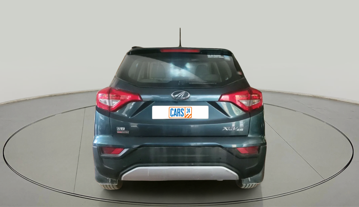 2021 Mahindra XUV300 W8 (O) 1.2 PETROL AMT, Petrol, Automatic, 55,198 km, exterior