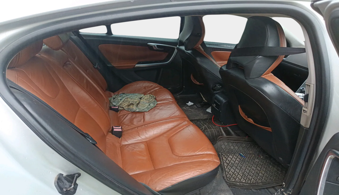 2012 Volvo S60 KINETIC D3, Diesel, Automatic, 1,12,373 km, interior