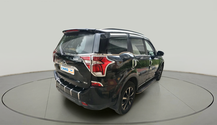 2018 Mahindra XUV500 W11, Diesel, Manual, 78,727 km, exterior