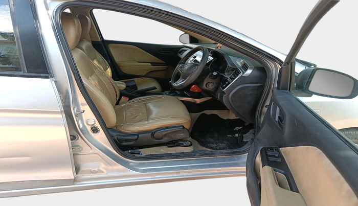 2014 Honda City 1.5L I-VTEC SV, Petrol, Manual, 1,14,468 km, interior