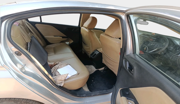 2014 Honda City 1.5L I-VTEC SV, Petrol, Manual, 1,14,468 km, interior