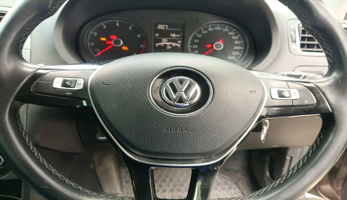 2020 Volkswagen Polo HIGHLINE PLUS 1.0L TSI, Petrol, Manual, 67,300 km, interior