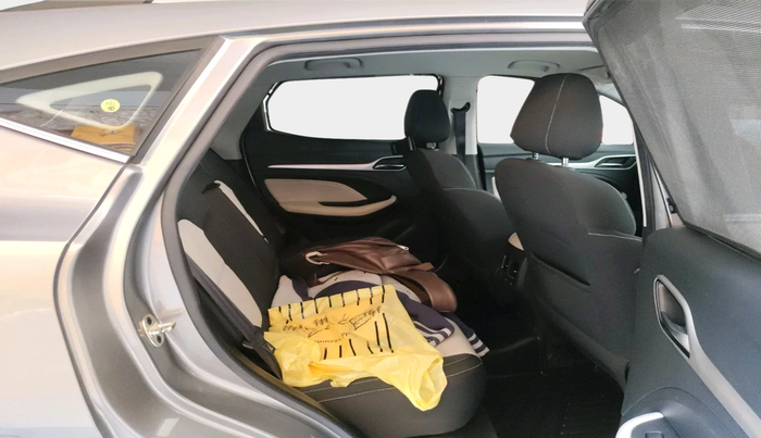 2022 MG ASTOR SUPER 1.5 CVT, Petrol, Automatic, 45,934 km, interior