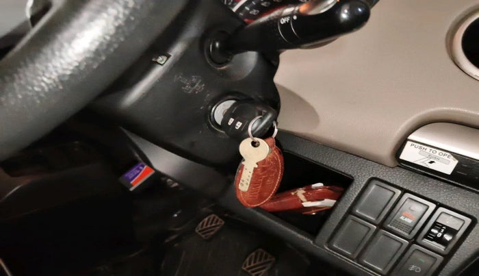 2015 Maruti Wagon R 1.0 VXI, Petrol, Manual, 1,58,111 km, interior