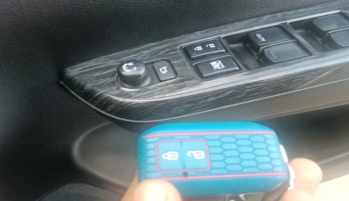 2020 Maruti XL6 ZETA MT, Petrol, Manual, 40,798 km, interior